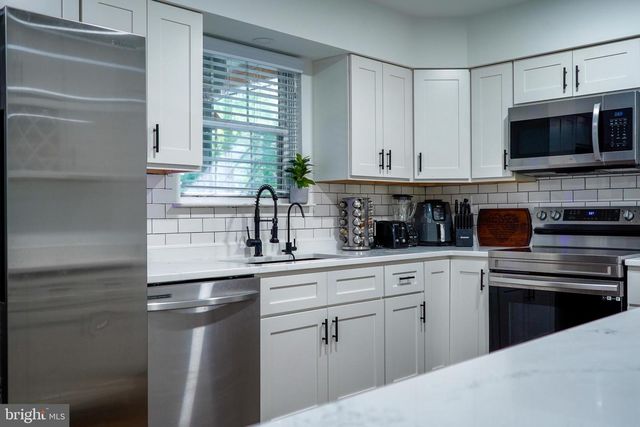 4122 BIRCH DR, Huntingtown, MD 20639
