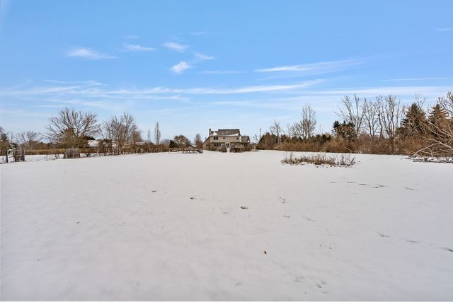 23810 S Saddle Creek Drive, Manhattan, IL 60442