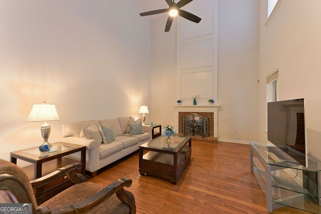 1565 Pinebreeze Drive, Marietta, GA 30062