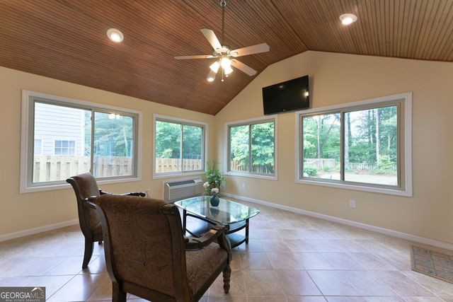 1565 Pinebreeze Drive, Marietta, GA 30062