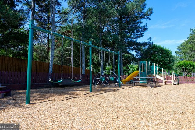 1565 Pinebreeze Drive, Marietta, GA 30062