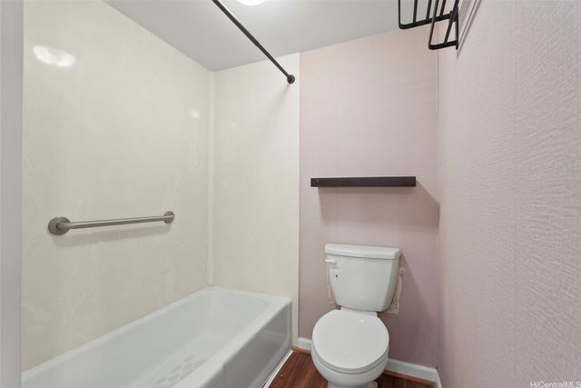 322 Aoloa Street 310, Kailua, HI 96734