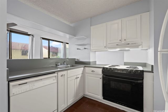 322 Aoloa Street 310, Kailua, HI 96734