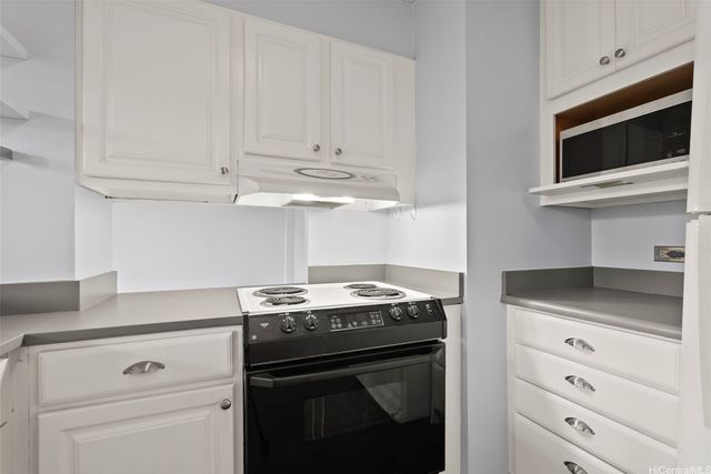 322 Aoloa Street 310, Kailua, HI 96734