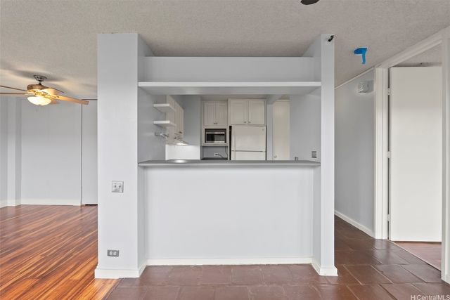 322 Aoloa Street 310, Kailua, HI 96734