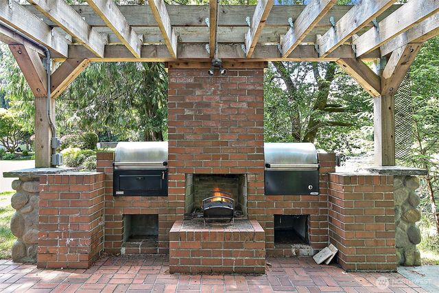 24416 SE 246th Street, Maple Valley, WA 98038