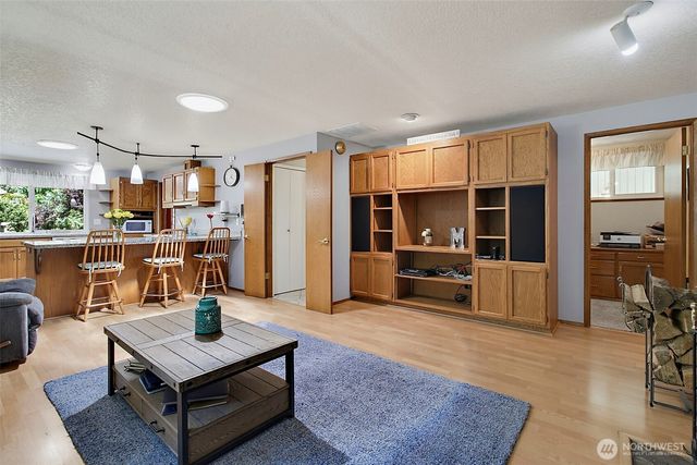 24416 SE 246th Street, Maple Valley, WA 98038