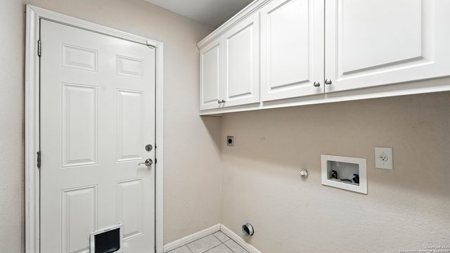 637 Topaz, Seguin, TX 78155