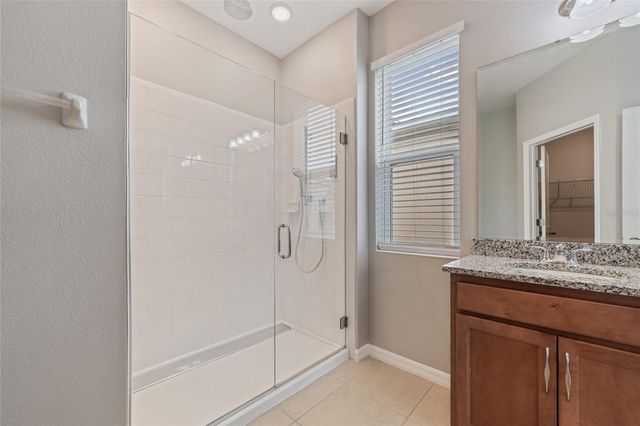 1686 SWAN SWIM DRIVE, Davenport, FL 33837