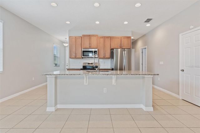 1686 SWAN SWIM DRIVE, Davenport, FL 33837