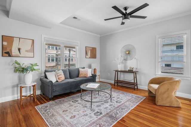 135 Bellingham St, Chelsea, MA 02150