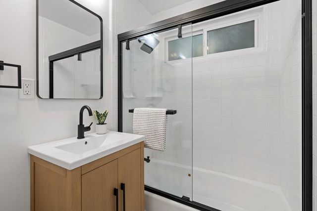 578 Green Manor Court, Palo Alto, CA 94301