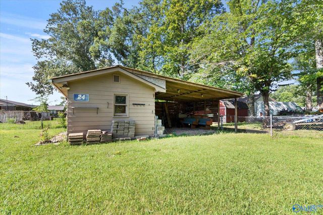 322 Sharon Street, Scottsboro, AL 35768