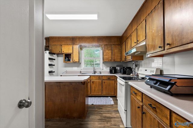 322 Sharon Street, Scottsboro, AL 35768