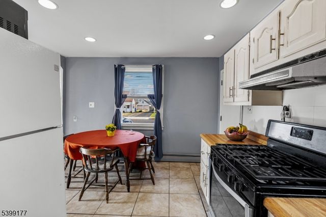 126 N Richards Ave, Somerville Boro, NJ 08876