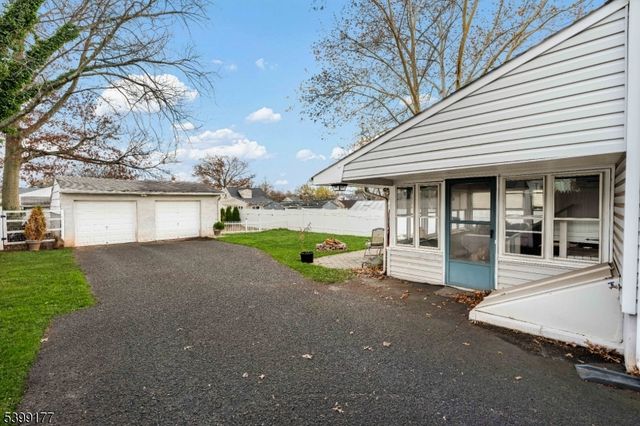 126 N Richards Ave, Somerville Boro, NJ 08876