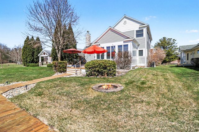 5383 Tonto Road, Pentwater, MI 49449