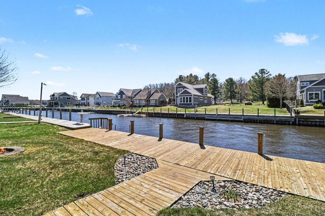 5383 Tonto Road, Pentwater, MI 49449