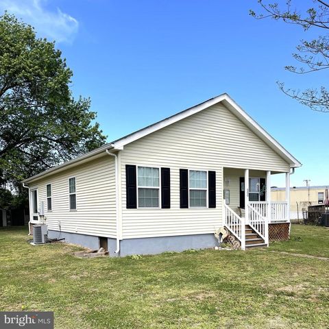 500 LINCOLN AVE, Colonial Beach, VA 22443