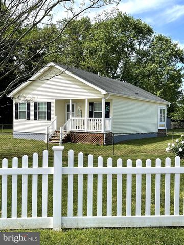 500 LINCOLN AVE, Colonial Beach, VA 22443