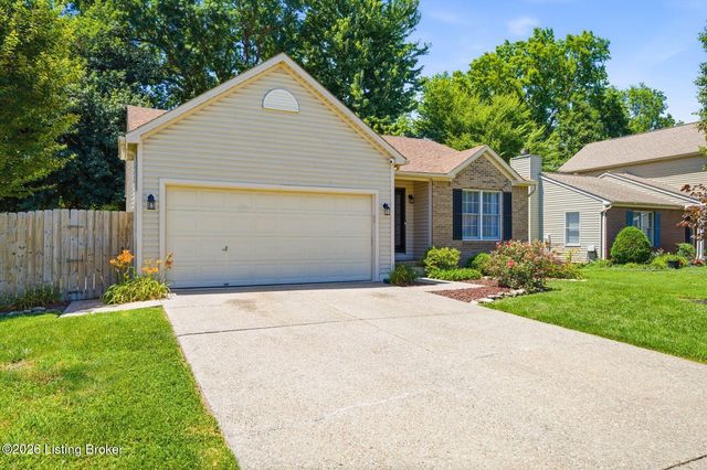 6704 Brook Bend Way, Louisville, KY 40229