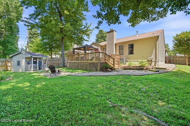 6704 Brook Bend Way, Louisville, KY 40229