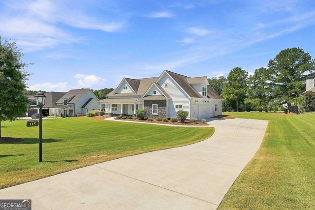 115 Grae Court, Tyrone, GA 30290