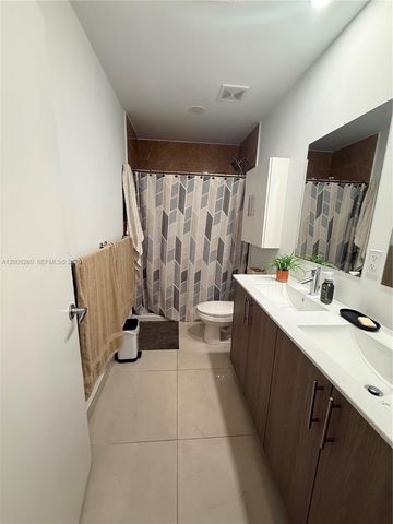 102 NW 10th Pl, Florida City, FL 33034