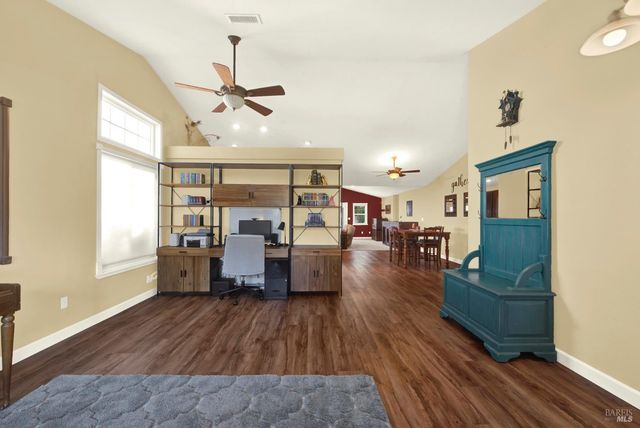 967 Copper Way, Vacaville, CA 95687