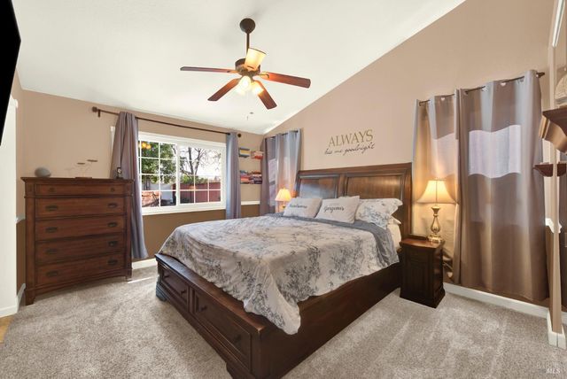 967 Copper Way, Vacaville, CA 95687