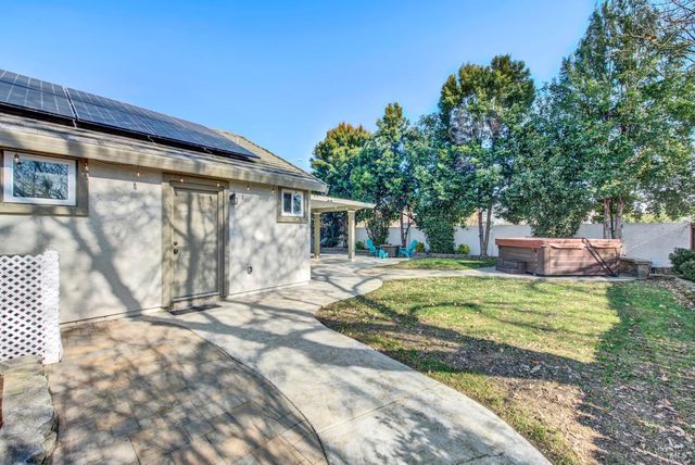 967 Copper Way, Vacaville, CA 95687