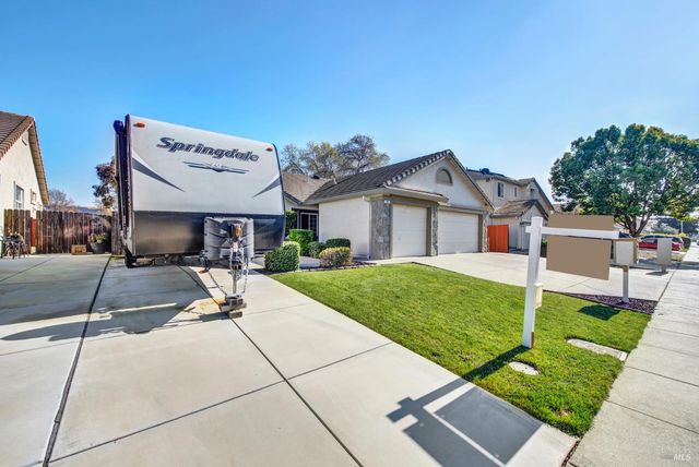 967 Copper Way, Vacaville, CA 95687