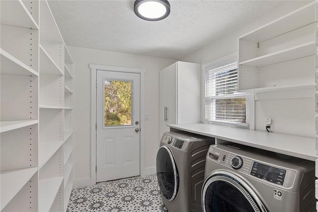 2011 Lexington Avenue -, Atlanta, GA 30344