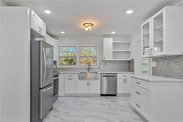 2011 Lexington Avenue -, Atlanta, GA 30344