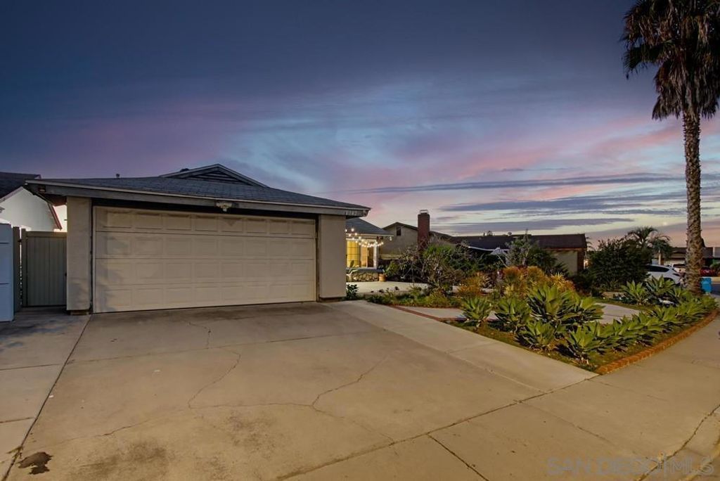 11342 Calle Dario, San Diego, CA 92126 — photo 2