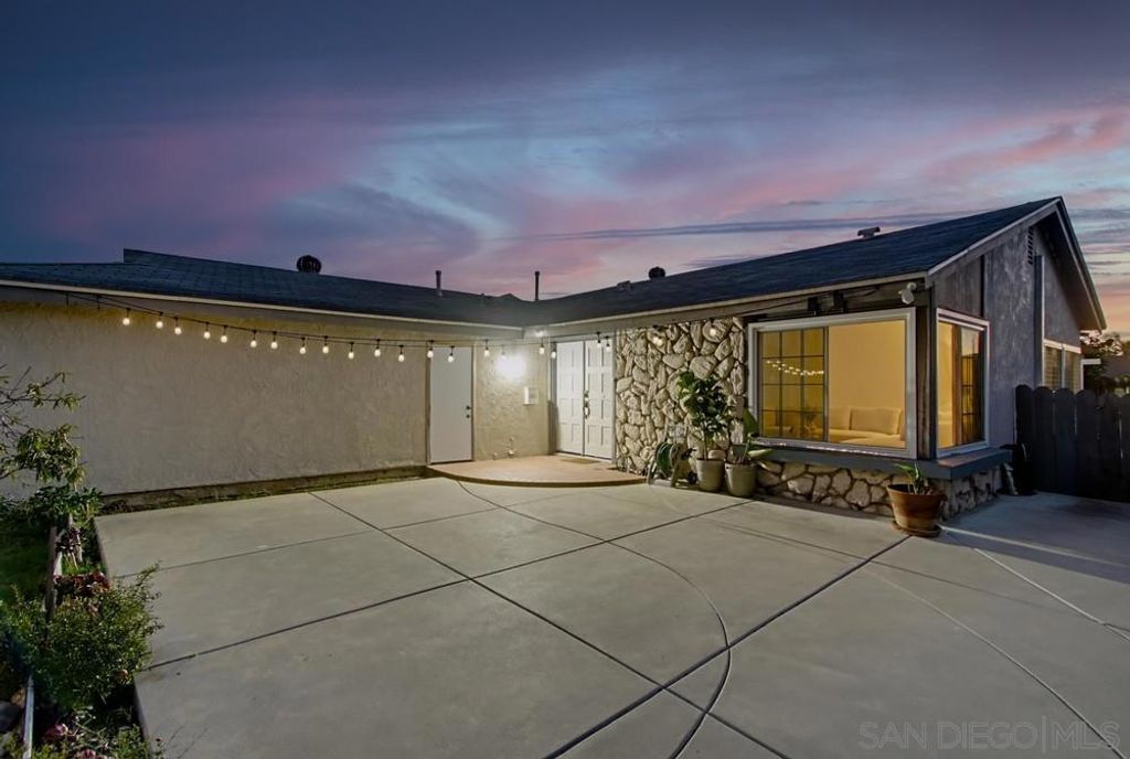 11342 Calle Dario, San Diego, CA 92126 — photo 5