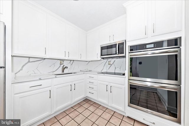 5806 CHERYL LN, District Heights, MD 20747