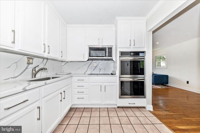 5806 CHERYL LN, District Heights, MD 20747