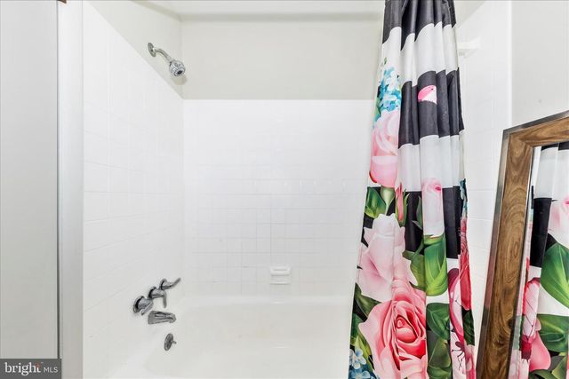 5806 CHERYL LN, District Heights, MD 20747