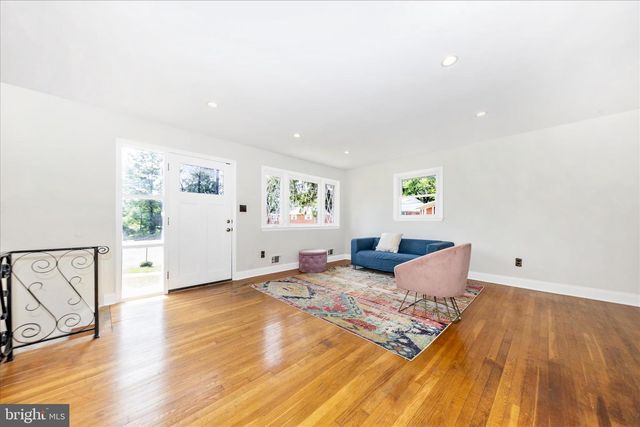 5806 CHERYL LN, District Heights, MD 20747