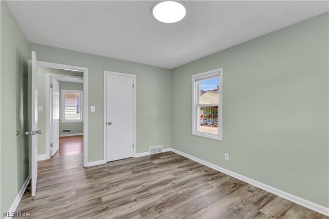 3332 North Avenue, Parma, OH 44134
