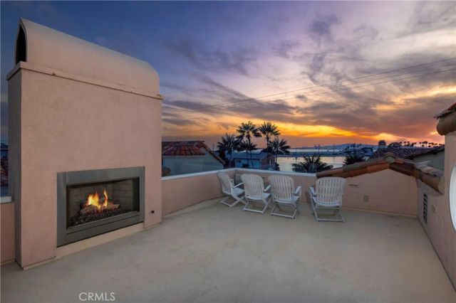 19 Geneva, Long Beach, CA 90803