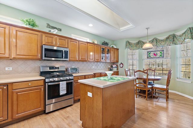 11798 Wildrose Drive, Huntley, IL 60142