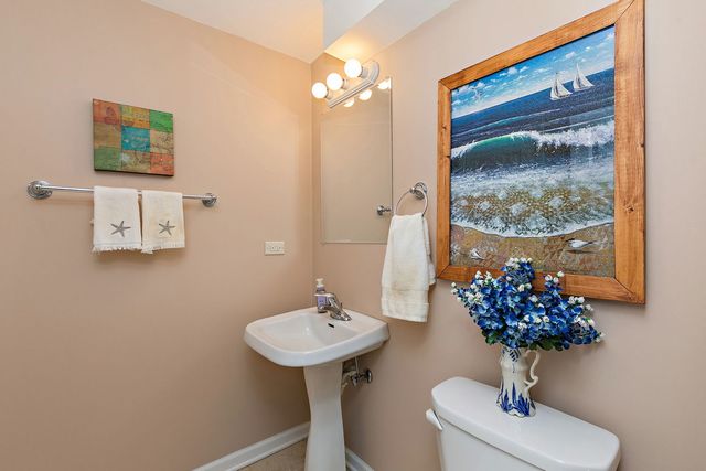 11798 Wildrose Drive, Huntley, IL 60142