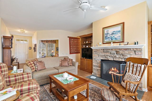 11798 Wildrose Drive, Huntley, IL 60142