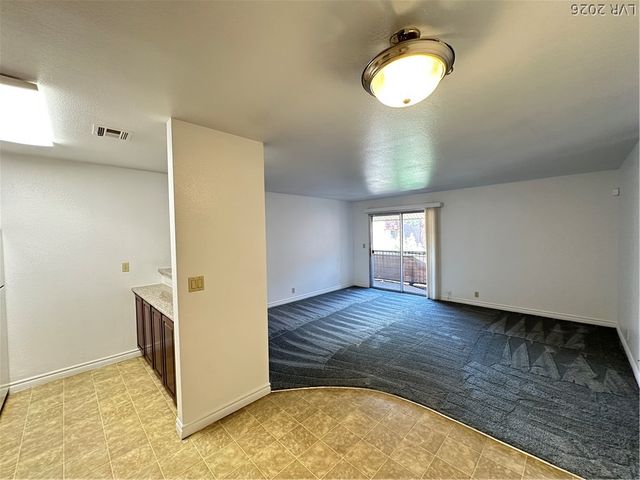 4340 SANDY RIVER Drive 84, Las Vegas, NV 89103