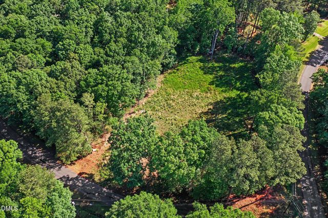 2116 Forest Ridge Place, Durham, NC 27705