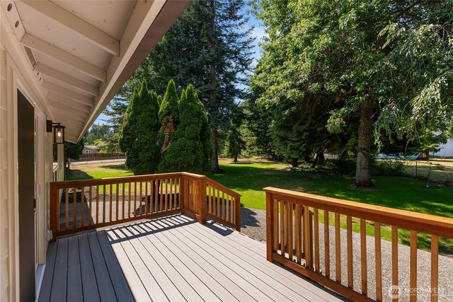 1260 Paradise Road, Ferndale, WA 98248