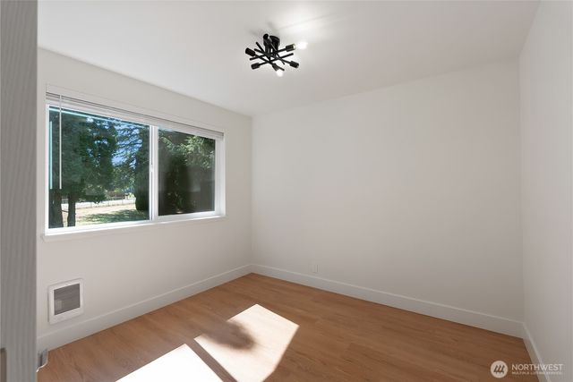1260 Paradise Road, Ferndale, WA 98248