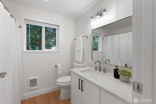 1260 Paradise Road, Ferndale, WA 98248